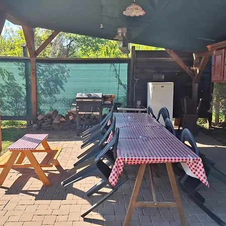 Apartment Puszta Vendeghazak 1. Tiszafured